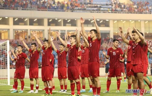 ĐT Việt Nam đã vươn lên vị trí thứ 94 trên BXH FIFA.