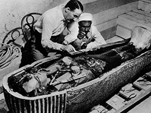 Chấn động: Cái chết của Pharaoh Tutankhamun cuối cùng đã được giải mã?