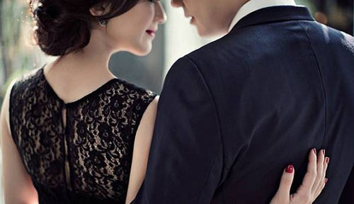 Dằn vặt khi làm điều khó tha thứ trước đêm tân hôn