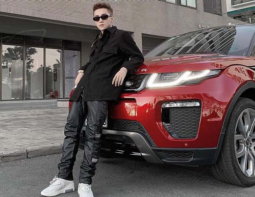 Sở hữu khối tài sản khủng, Sơn Tùng M-TP đang đi xe sang gì?