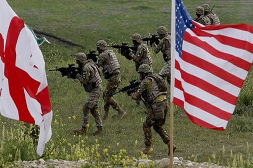 Nga không ngồi nhìn Gruzia ‘cõng’ NATO áp sát biên giới