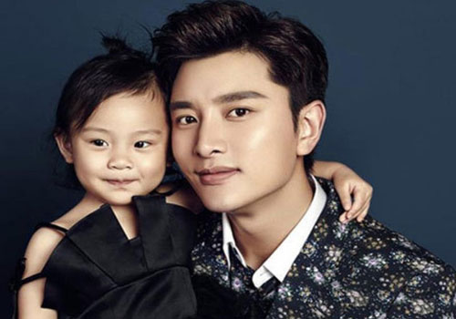 Con gái kiên quyết theo Lý Tiểu Lộ, một mực từ chối ở với Giả Nãi Lượng