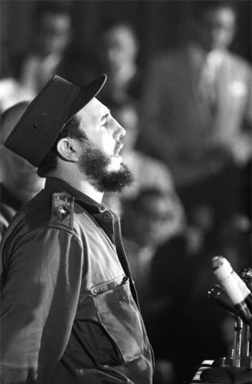 Bo anh lan dau cong bo ve nha lanh dao Cuba Fidel Castro-Hinh-8