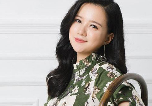 MC Minh Trang: Từ hot girl Hoa học trò đến bà mẹ đông con nhất VTV