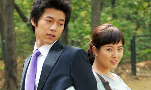 Nghe điện thoại của Osin, tôi nghe được giọng chồng với câu nói như sét đánh ngang tai