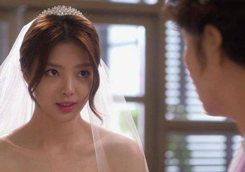 Trót ly hôn vì chồng ngoại tình với đồng nghiệp, giờ tôi ôm nỗi hối hận khôn nguôi