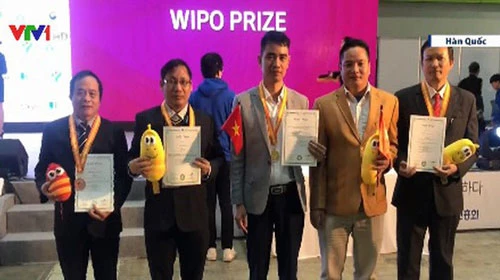 Đại diện của Việt Nam đạt huy chương tại Hội chợ
