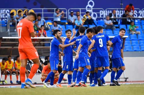 HLV U22 Thái Lan: "Tôi sẽ thăm dò U22 Việt Nam"