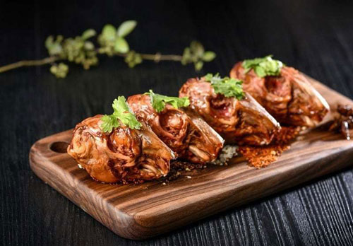 Rùng mình với món đầu thỏ sốt cay kinh dị của Tứ Xuyên, Trung Quốc