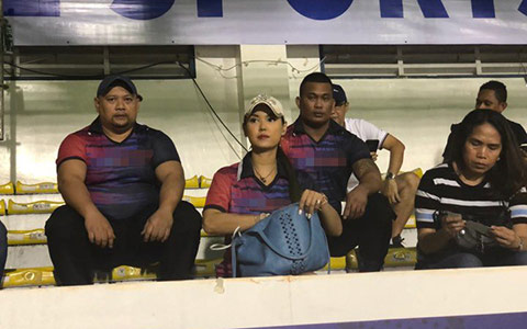 'Thánh nữ' Maria Ozawa 'tiếp lửa' U22 Indonesia đại chiến U22 Việt Nam