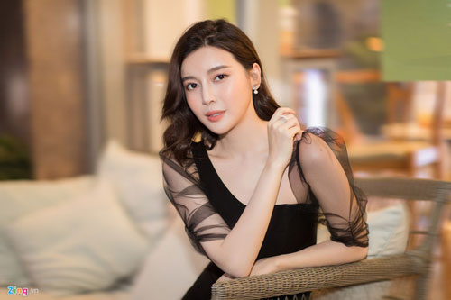 Cao Thái Hà tuyên bố dừng đóng phim, chuyển sang bán tào phớ