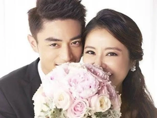 Rộ tin đồn Hoắc Kiến Hoa làm phẫu thuật đang dưỡng bệnh ở Mỹ, Lâm Tâm Như túc trực ngày đêm?
