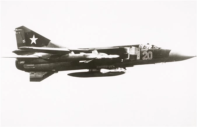 Khong quan Viet Nam tung so huu sieu chien co MiG-23 trong bien che?-Hinh-7