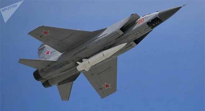 Nga dua 4 trung doan Su-57 vao bien che, My va chau Au that kinh!-Hinh-10