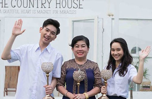 Làm phim kiểu “ném tiền qua cửa sổ”, NSX Dung Bình Dương tung chiêu gì để vớt?