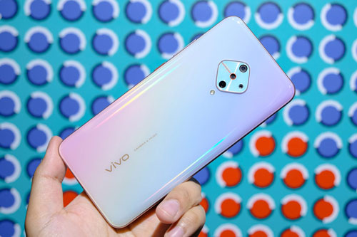 Đánh giá Vivo S1 Pro: 4 camera sau, pin 4.500 mAh, RAM 8 GB, giá 6,99 triệu ở Việt Nam