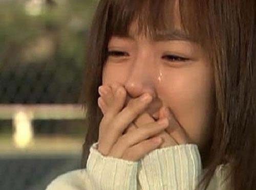 Khóc nghẹn phát hiện chồng sắp cưới "quan hệ" với gái mại dâm