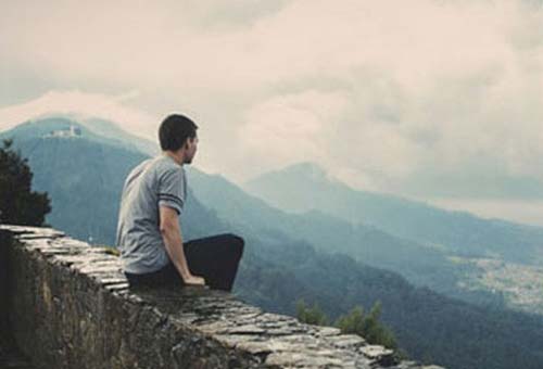 Bạn gái đòi chia tay để lấy chồng giàu, tôi chết lặng khi thấy chú rể