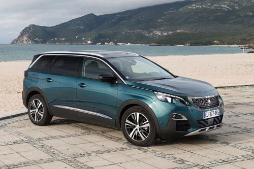 3. Peugeot 5008.