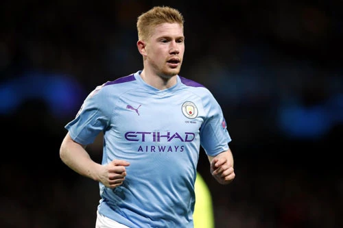 Tiền vệ trung tâm: Kevin De Bruyne (Man City).