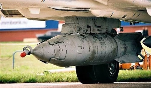 Het kien nhan voi phien quan, Nga nem sieu bom KAB-1500 xuong Syria-Hinh-11