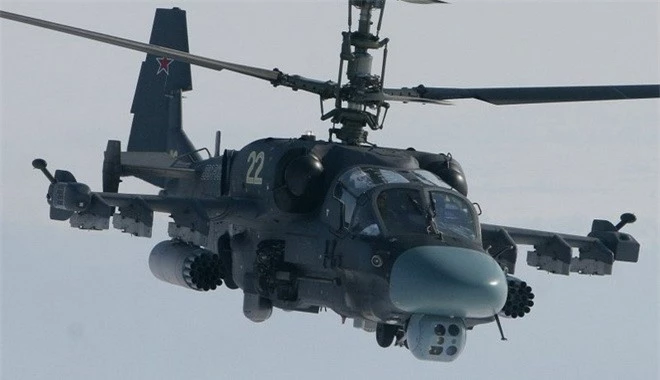 Tung quang cao rat hay, nay Nga lai che ong eo truc thang Ka-52K Katran-Hinh-10
