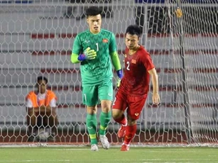 Đội hình chính thức U22 Việt Nam đấu U22 Singapore: Văn Toản bắt chính