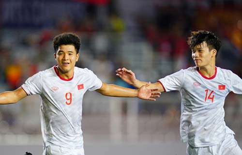 Đức Chinh bị BTC SEA Games lặp lại sai lầm dở khóc dở cười