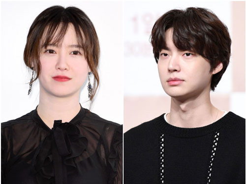 Goo Hye Sun và Ahn Jae Huyn. Ảnh: DM Goo Hye Sun và Ahn Jae Huyn. Ảnh: DM