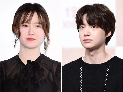 Goo Hye Sun và Ahn Jae Huyn. Ảnh: DM