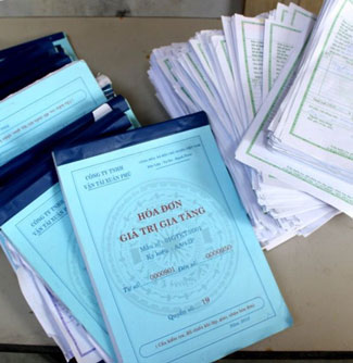 Bắt giám đốc công ty "ma" mua bán khống hóa đơn 2.500 tỷ đồng