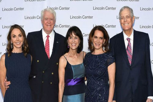 Gia tộc giàu nhất thế giới kiếm 4 triệu USD mỗi giờ