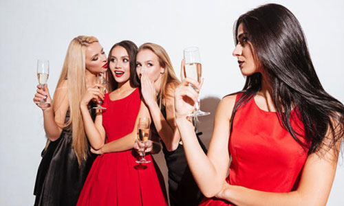 5 loại người tuyệt đối đừng bao giờ tâm sự hay kết giao