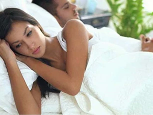 Vợ đột ngột “cấm vận” chồng, có phải cô ấy có người khác?
