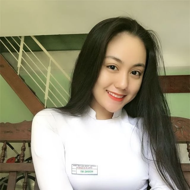 Đọ sắc dàn hot girl tháng 11 gây thương nhớ cộng đồng mạng - 2