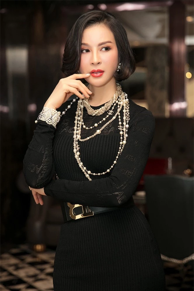 MC Thanh Mai mặc váy bó sát khoe đường cong quyến rũ ở tuổi 46  - ảnh 7