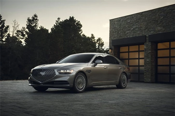 Genesis G90 2020.