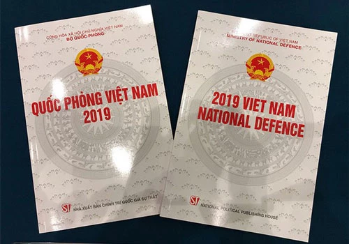 Sách trắng Quốc phòng Việt Nam 2019 vừa được Việt Nam công bố hôm 25/11 vừa rồi. Đây là lần thứ tư trong lịch sử Việt Nam công bố Sách trắng Quốc phòng và lần này, chúng ta đã nhấn mạnh quan điểm "bốn không" của Đảng và Nhà Nước. Nguồn ảnh: C.G.