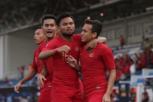 U22 Indonesia trút cơn mưa bàn thắng vào lưới U22 Brunei. Ảnh: Bolasport.
