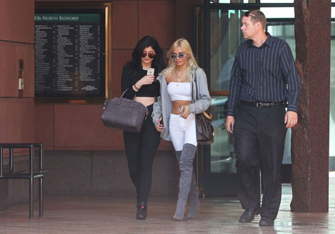 Kylie Jenner chi 400.000 USD/tháng cho an ninh cá nhân