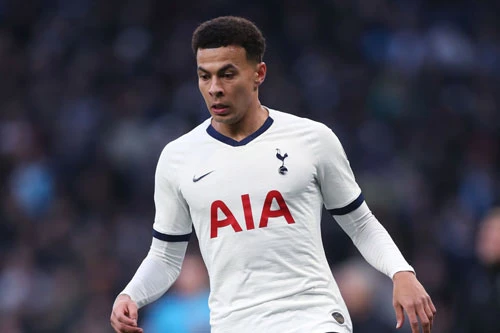 Tiền vệ tấn công: Dele Alli (Tottenham).