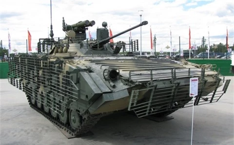 Nga chuan bi nhan hang loat T-90M va BMP-2 nang cap