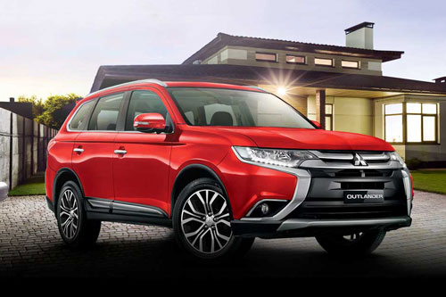 Mitsubishi giảm giá hàng loạt xe trong tháng 12, cao nhất 92,5 triệu đồng