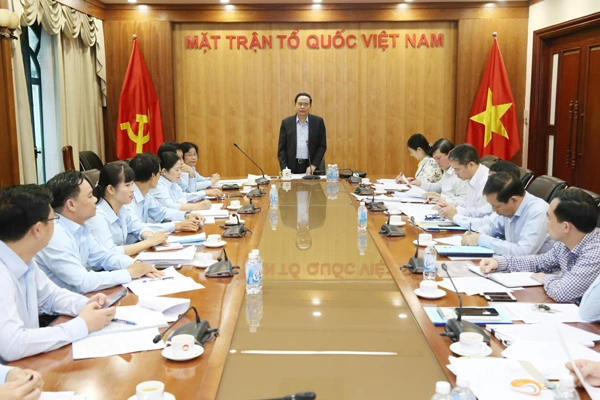 Chủ tịch Uỷ ban Trung ương MTTQ Việt Nam Trần Thanh Mẫn phát biểu tại cuộc họp. (Ảnh: NK)