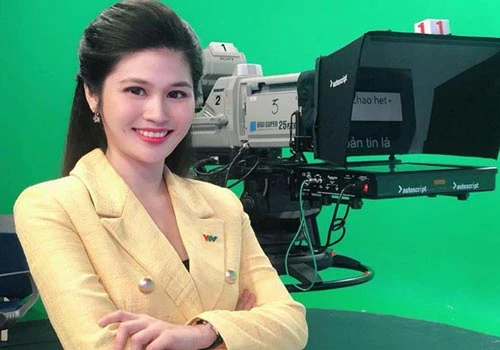 BTV Minh Trang đã làm việc tại Đài truyền hình Việt Nam 11 năm.