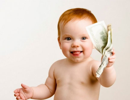 Có nên cho trẻ tiêu tiền sớm?
