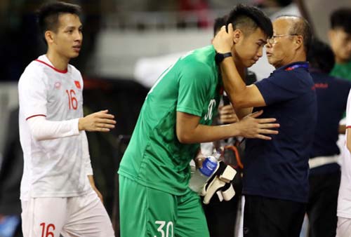 Đội hình CHÍNH THỨC U22 Việt Nam vs U22 Thái Lan: Xáo trộn nhiều vị trí