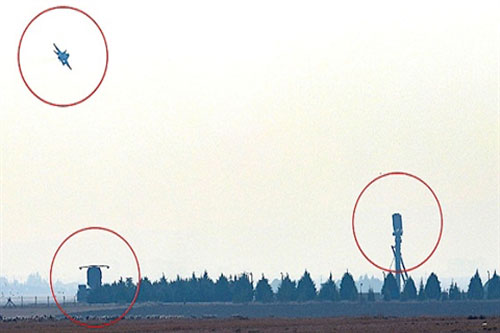 Trước phép thử F-16 Mỹ, Nga không sợ lộ mật S-400