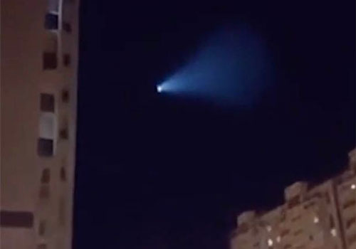 UFO hình nón phát sáng trên bầu trời Nga, sự thật bất ngờ phía sau