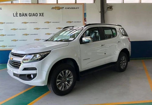 Chevrolet Trailblazer giảm 100 triệu đồng 